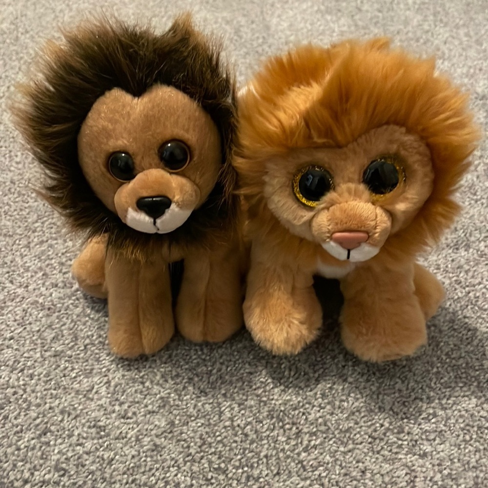 6” Lion beanie boo set